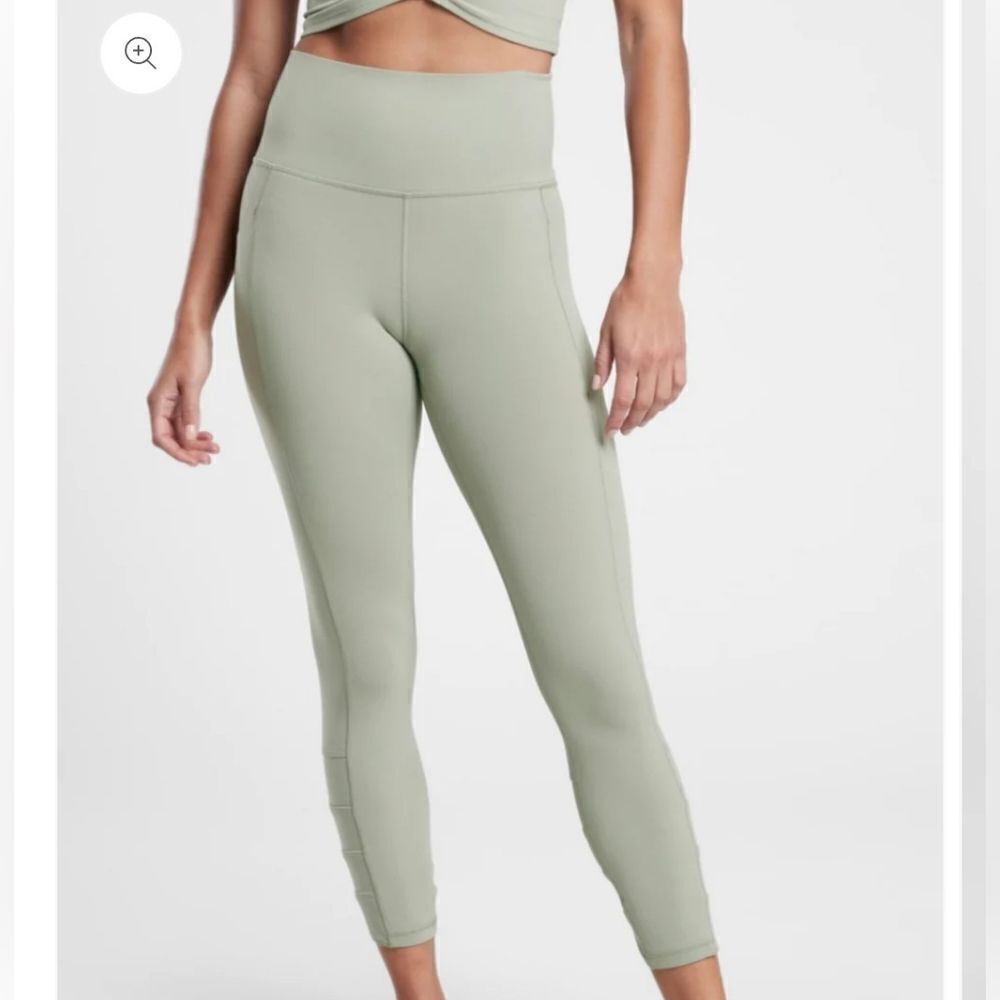 Athleta Salutation‎ Stash Pocket II Cinch 7/8 Tight Size Small
